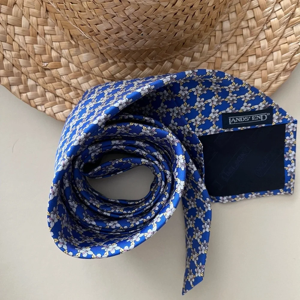 Blue‎ Floral Men's Tie